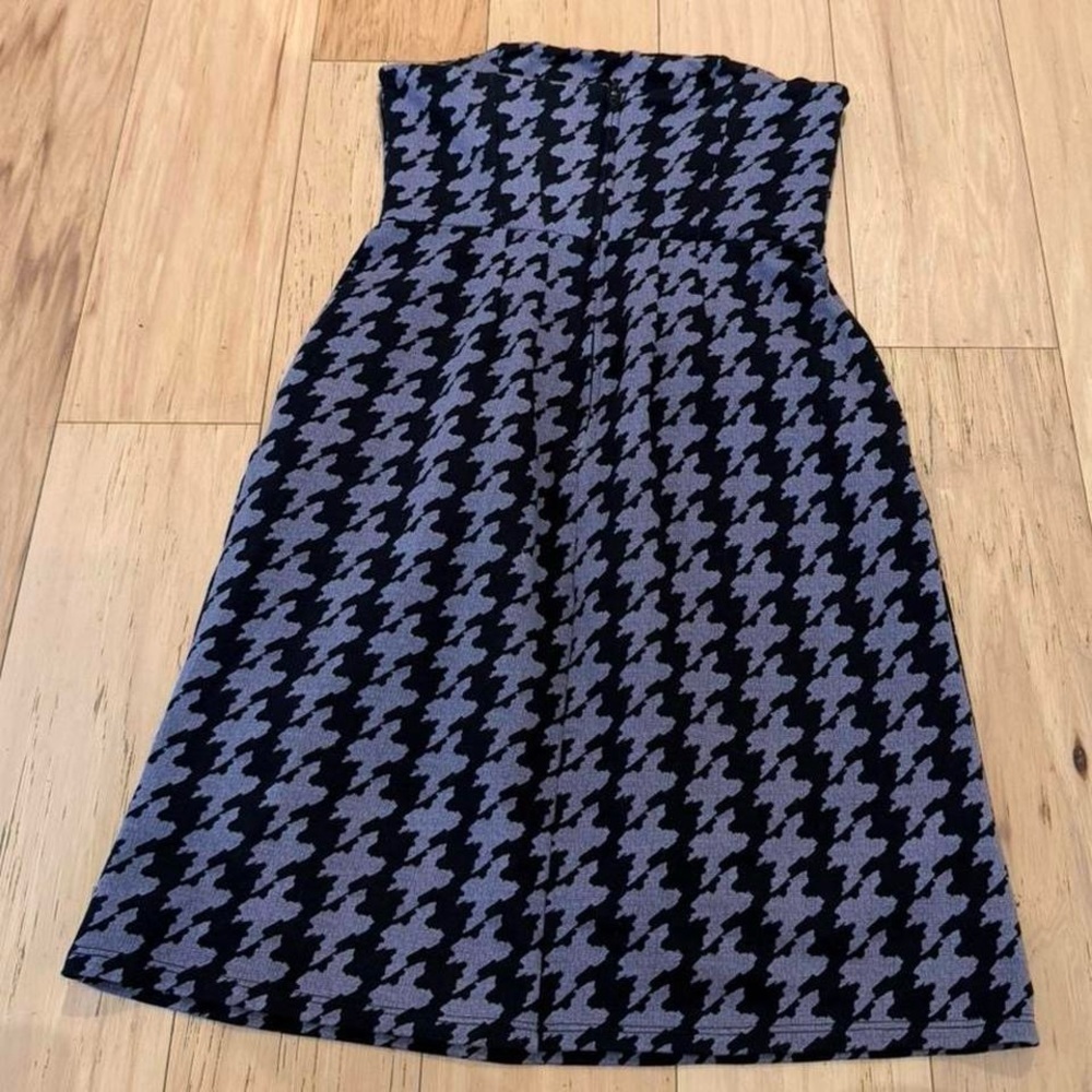Mini Strapless Dress - Picture 7 of 7